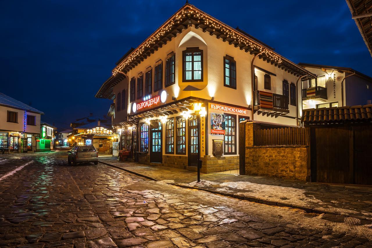 Complex Vazrozhdentsi Hotel Tryavna Exterior foto